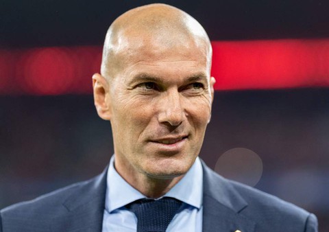 Zidane dẫn đầu nhóm ứng viên thay Mourinho - Ảnh 1. Zidane dẫn đầu nhóm ứng viên thay Mourinho - Ảnh 1.