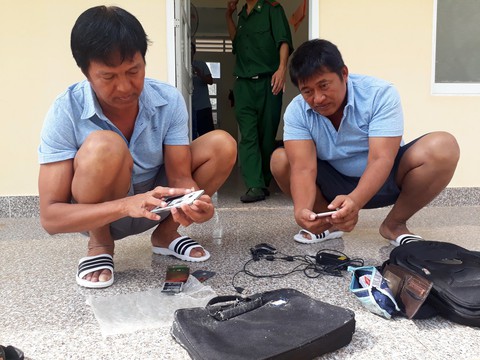 Ngư dân Việt Nam cứu sống 10 thuyền viên nước ngoài - Ảnh 1. Ngư dân Việt Nam cứu sống 10 thuyền viên nước ngoài - Ảnh 1.