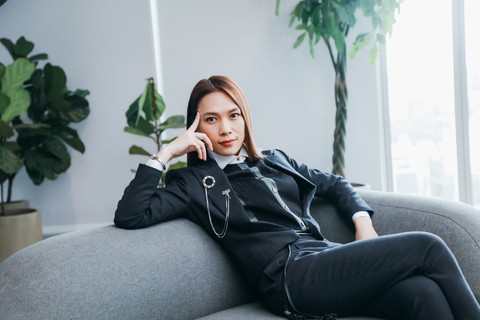 Chị trợ lý của anh - Phim điện ảnh đầu tiên của Mỹ Tâm ra rạp đầu năm mới - Ảnh 3. Chị trợ lý của anh - Phim điện ảnh đầu tiên của Mỹ Tâm ra rạp đầu năm mới - Ảnh 3.