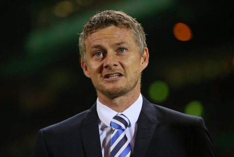 M.U bổ nhiệm cựu danh thủ Solskjaer làm HLV tạm quyền - Ảnh 1. M.U bổ nhiệm cựu danh thủ Solskjaer làm HLV tạm quyền - Ảnh 1.