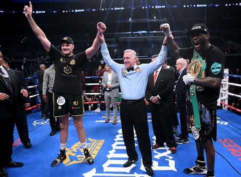 Đấu hòa Fury, Wilder bảo vệ thành công đai WBC - Ảnh 5. Đấu hòa Fury, Wilder bảo vệ thành công đai WBC - Ảnh 5.