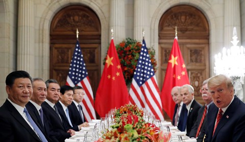 Hai ông Trump - Tập cùng các trợ lý dự bữa tối công việc tại Argentina - Ảnh 1. Hai ông Trump - Tập cùng các trợ lý dự bữa tối công việc tại Argentina - Ảnh 1.