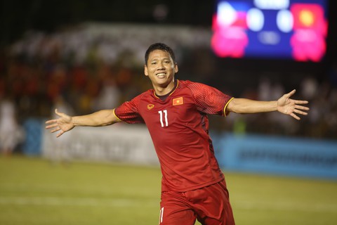 Nhà vô địch AFF Cup 2008: Đức Chinh bài bản, Công Phượng căng cứng - Ảnh 1. Nhà vô địch AFF Cup 2008: Đức Chinh bài bản, Công Phượng căng cứng - Ảnh 1.