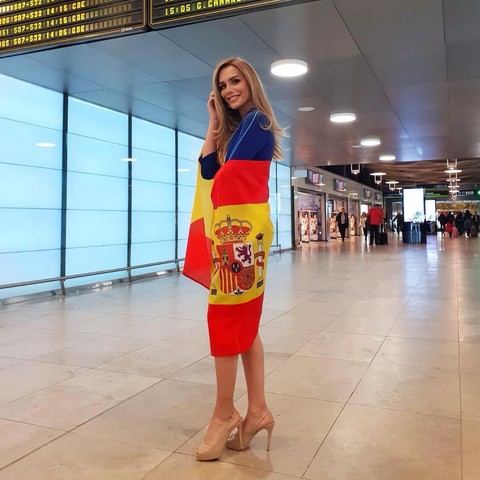 Ngắm nhan sắc thí sinh chuyển giới đầu tiên dự Miss Universe - Ảnh 8. Ngắm nhan sắc thí sinh chuyển giới đầu tiên dự Miss Universe - Ảnh 8.