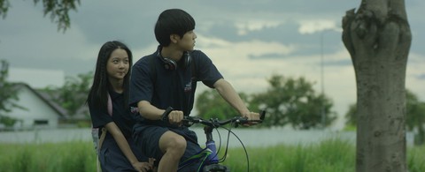 Bé Thanh Mỹ đã biết yêu trong First love - Ảnh 9. Bé Thanh Mỹ đã biết yêu trong First love - Ảnh 9.