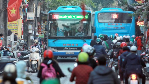 Cần cơ chế để mini bus hoạt động - Ảnh 1. Cần cơ chế để mini bus hoạt động - Ảnh 1.