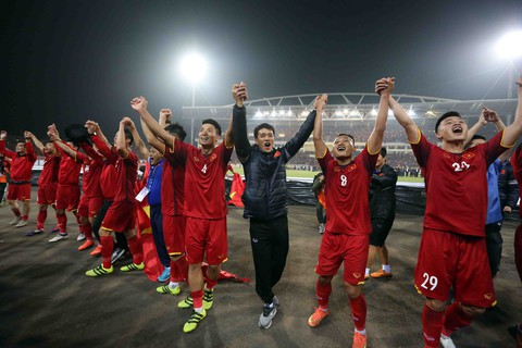 Tuyển Việt Nam áp đảo ở giải thưởng Fair Play 2018 - Ảnh 1. Tuyển Việt Nam áp đảo ở giải thưởng Fair Play 2018 - Ảnh 1.