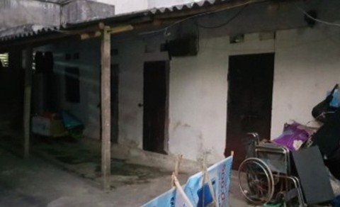 Tạm giam 4 tháng 2 ‘yêu râu xanh’ hiếp dâm người khuyết tật - Ảnh 1. Tạm giam 4 tháng 2 ‘yêu râu xanh’ hiếp dâm người khuyết tật - Ảnh 1.