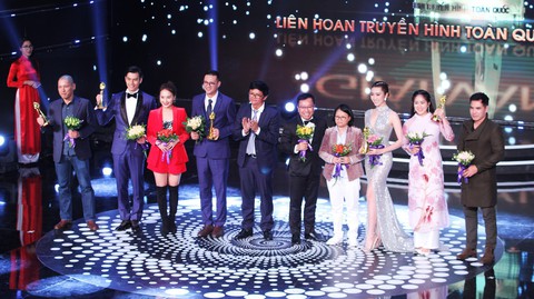 Lê Phương, Nhan Phúc Vinh - diễn viên xuất sắc Liên hoan truyền hình toàn quốc - Ảnh 1. Lê Phương, Nhan Phúc Vinh - diễn viên xuất sắc Liên hoan truyền hình toàn quốc - Ảnh 1.