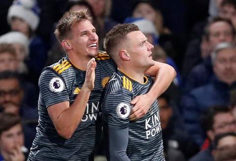 Vardy ‘nổ súng’, Leicester hạ gục Chelsea tại Stamford Bridge - Ảnh 2. Vardy ‘nổ súng’, Leicester hạ gục Chelsea tại Stamford Bridge - Ảnh 2.