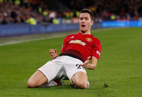 HLV Solskjaer ra mắt M.U bằng trận đại thắng - Ảnh 2. HLV Solskjaer ra mắt M.U bằng trận đại thắng - Ảnh 2.