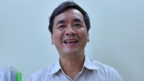 Nắm người có tóc, đừng đánh thuế với quán cóc, xe ôm - Ảnh 4. Nắm người có tóc, đừng đánh thuế với quán cóc, xe ôm - Ảnh 4.