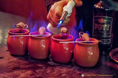 Cá trích mặc áo lông, tiệc thất ngư và những món độc lạ mùa Giáng sinh - Ảnh 3. Cá trích mặc áo lông, tiệc thất ngư và những món độc lạ mùa Giáng sinh - Ảnh 3.