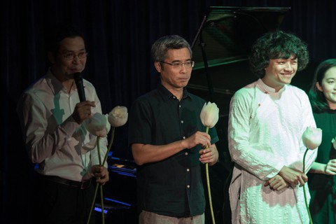 Đôi mắt bé Hải An vào WeChoice Awards 2018: Mặt trời ẩn trong tim - Ảnh 11. Đôi mắt bé Hải An vào WeChoice Awards 2018: Mặt trời ẩn trong tim - Ảnh 11.