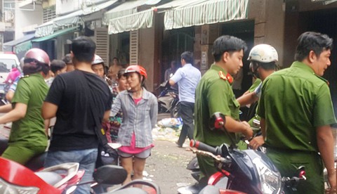 Điều tra vụ chết người sau khi làm việc với công an phường - Ảnh 1. Điều tra vụ chết người sau khi làm việc với công an phường - Ảnh 1.