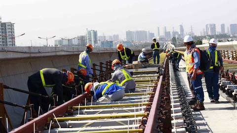TP.HCM: Thuê tư vấn thẩm tra vụ metro thay thiết kế - Ảnh 1. TP.HCM: Thuê tư vấn thẩm tra vụ metro thay thiết kế - Ảnh 1.