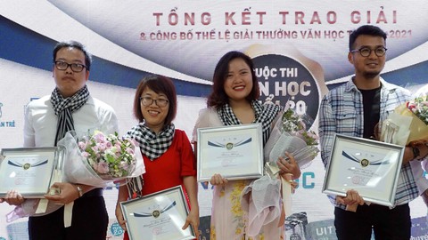 Văn học tuổi 20 lần 6 viết từ sức sống trẻ trung - Ảnh 1. Văn học tuổi 20 lần 6 viết từ sức sống trẻ trung - Ảnh 1.