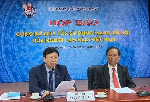 Nhà báo không được làm gì trên mạng xã hội? - Ảnh 1. Nhà báo không được làm gì trên mạng xã hội? - Ảnh 1.