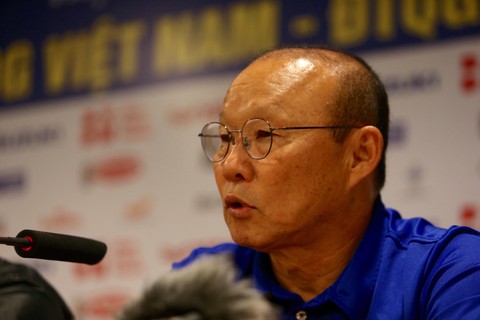 VN và Triều Tiên đều dự Asian Cup 2019, hôm nay cả hai chơi hay - Ảnh 1. VN và Triều Tiên đều dự Asian Cup 2019, hôm nay cả hai chơi hay - Ảnh 1.