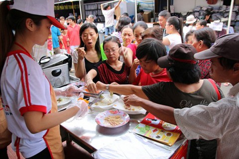 27/12: Khai mạc Hội chợ Xúc tiến tiêu dùng năm 2018 - Ảnh 1. 27/12: Khai mạc Hội chợ Xúc tiến tiêu dùng năm 2018 - Ảnh 1.