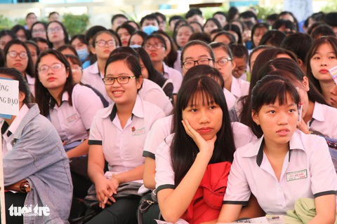 ĐH Mở TP.HCM: thí sinh được tuyển thẳng có cơ hội nhận học bổng - Ảnh 1. ĐH Mở TP.HCM: thí sinh được tuyển thẳng có cơ hội nhận học bổng - Ảnh 1.