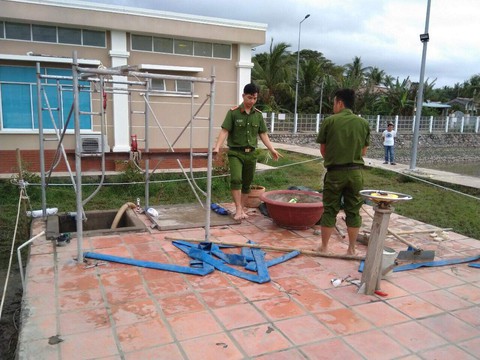 4 công nhân ngạt khí tử vong ở Nhà máy nhiệt điện Duyên Hải - Trà Vinh - Ảnh 2. 4 công nhân ngạt khí tử vong ở Nhà máy nhiệt điện Duyên Hải - Trà Vinh - Ảnh 2.