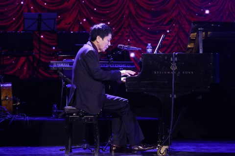 Thanh Lam, Thu Phương, Đức Tuấn cháy hết mình với ký ức Phú Quang - Ảnh 8. Thanh Lam, Thu Phương, Đức Tuấn cháy hết mình với ký ức Phú Quang - Ảnh 8.