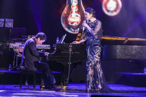 Thanh Lam, Thu Phương, Đức Tuấn cháy hết mình với ký ức Phú Quang - Ảnh 13. Thanh Lam, Thu Phương, Đức Tuấn cháy hết mình với ký ức Phú Quang - Ảnh 13.