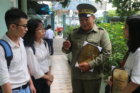 TP.HCM vinh danh Sáng kiến vì cộng đồng 2018 - Ảnh 1. TP.HCM vinh danh Sáng kiến vì cộng đồng 2018 - Ảnh 1.