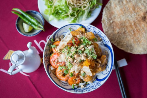 Mì Quảng được giới thiệu trang trọng trên báo Nhật - Ảnh 3. Mì Quảng được giới thiệu trang trọng trên báo Nhật - Ảnh 3.