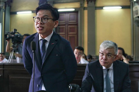 Tòa tuyên Grab phải bồi thường cho Vinasun 4,8 tỉ đồng - Ảnh 3. Tòa tuyên Grab phải bồi thường cho Vinasun 4,8 tỉ đồng - Ảnh 3.