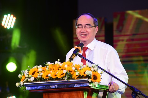Trao quả cầu vàng cho 10 tài năng trẻ khoa học công nghệ - Ảnh 2. Trao quả cầu vàng cho 10 tài năng trẻ khoa học công nghệ - Ảnh 2.