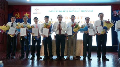 EVNSPC: Ra mắt Công ty Dịch vụ Điện lực miền Nam - Ảnh 1. EVNSPC: Ra mắt Công ty Dịch vụ Điện lực miền Nam - Ảnh 1.