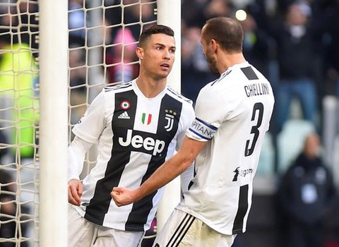 Ronaldo lập cú đúp, Juventus vững vàng đỉnh bảng - Ảnh 3. Ronaldo lập cú đúp, Juventus vững vàng đỉnh bảng - Ảnh 3.