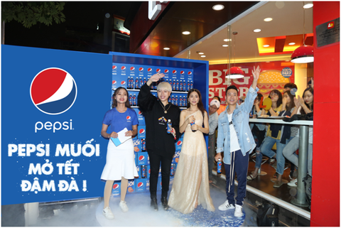 Sao Việt livestream khẳng định Pepsi Muối là thật - Ảnh 8. Sao Việt livestream khẳng định Pepsi Muối là thật - Ảnh 8.