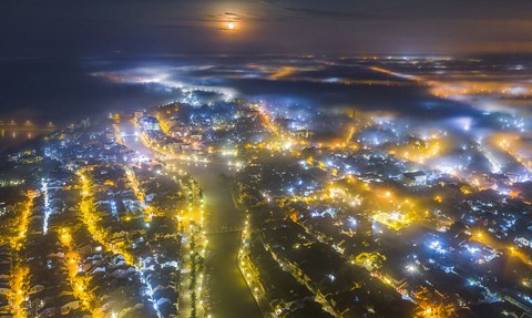 Hội An huyền ảo với góc nhìn từ trên cao - Ảnh 7. Hội An huyền ảo với góc nhìn từ trên cao - Ảnh 7.