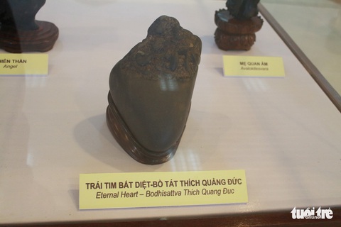 Nhà sưu tập Phan Khôi triển lãm đá cảnh Suiseki tại Đà Nẵng - Ảnh 2. Nhà sưu tập Phan Khôi triển lãm đá cảnh Suiseki tại Đà Nẵng - Ảnh 2.