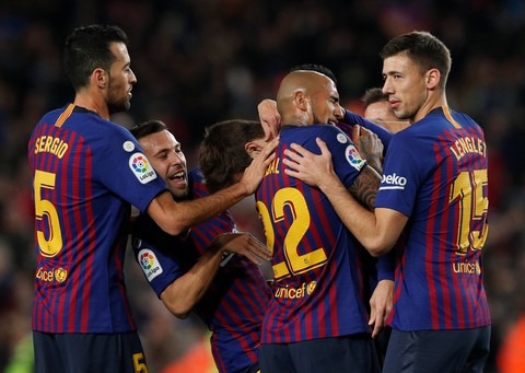 Messi kiến tạo tinh tế, Barca leo lên ngôi đầu - Ảnh 1. Messi kiến tạo tinh tế, Barca leo lên ngôi đầu - Ảnh 1.