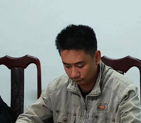 Gọi người đưa dao đến để đâm chết bạn nhậu - Ảnh 1. Gọi người đưa dao đến để đâm chết bạn nhậu - Ảnh 1.