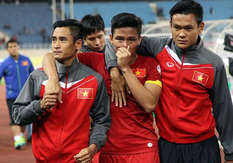Tuyển Việt Nam từng bị loại dù thắng bán kết lượt đi trên sân khách - Ảnh 1. Tuyển Việt Nam từng bị loại dù thắng bán kết lượt đi trên sân khách - Ảnh 1.