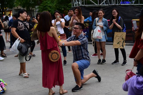 23h15, Tuổi Trẻ truyền hình trực tiếp lễ hội chào năm mới 2019 tại TP.HCM, Đà Nẵng, Hà Nội - Ảnh 1. 23h15, Tuổi Trẻ truyền hình trực tiếp lễ hội chào năm mới 2019 tại TP.HCM, Đà Nẵng, Hà Nội - Ảnh 1.