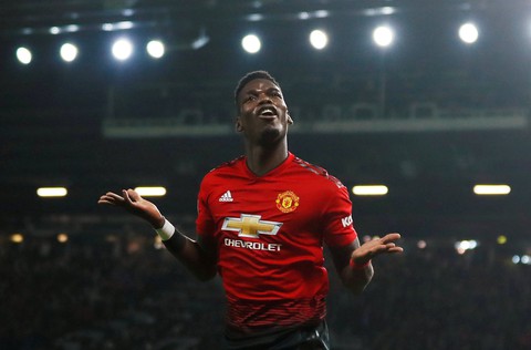 Pogba lập cú đúp, M.U thắng trận thứ ba liên tiếp cùng HLV Solskjaer - Ảnh 1. Pogba lập cú đúp, M.U thắng trận thứ ba liên tiếp cùng HLV Solskjaer - Ảnh 1.