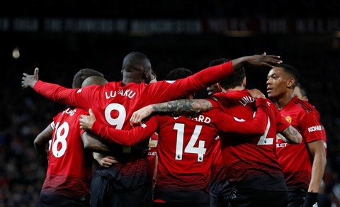 Pogba lập cú đúp, M.U thắng trận thứ ba liên tiếp cùng HLV Solskjaer - Ảnh 2. Pogba lập cú đúp, M.U thắng trận thứ ba liên tiếp cùng HLV Solskjaer - Ảnh 2.