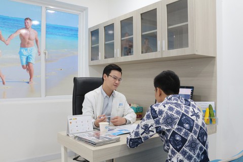Khi siêu nhân bị vô sinh - Ảnh 1. Khi siêu nhân bị vô sinh - Ảnh 1.