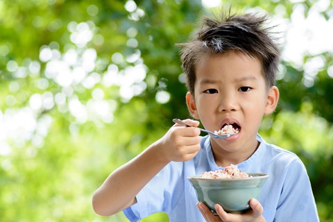 Trẻ suy dinh dưỡng, thấp còi - câu chuyện dài - Ảnh 1. Trẻ suy dinh dưỡng, thấp còi - câu chuyện dài - Ảnh 1.