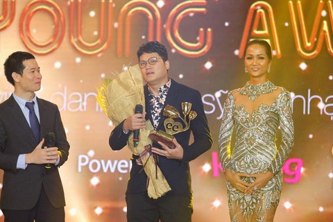 Keeng Young Awards trở lại với chủ đề Sự thay đổi - Ảnh 2. Keeng Young Awards trở lại với chủ đề Sự thay đổi - Ảnh 2.