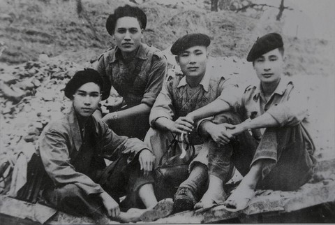 70 Năm Tây Tiến - Kỳ cuối: Khúc quân hành bi tráng - Ảnh 1. 70 Năm Tây Tiến - Kỳ cuối: Khúc quân hành bi tráng - Ảnh 1.