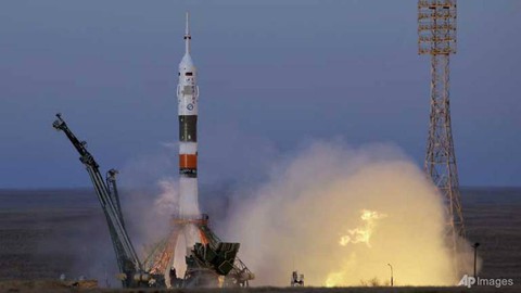 Tàu Soyuz lại lên ISS sau thất bại hồi tháng 10 - Ảnh 1. Tàu Soyuz lại lên ISS sau thất bại hồi tháng 10 - Ảnh 1.