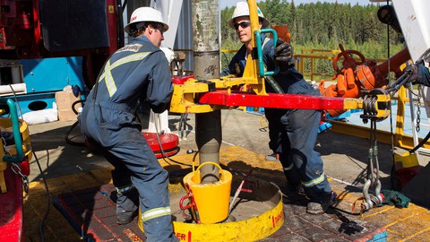 OPEC đang rung lắc, giá dầu có nhảy múa theo? - Ảnh 1. OPEC đang rung lắc, giá dầu có nhảy múa theo? - Ảnh 1.