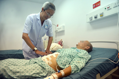 Đàm phán giảm giá 4 biệt dược gốc trị ung thư - Ảnh 1. Đàm phán giảm giá 4 biệt dược gốc trị ung thư - Ảnh 1.